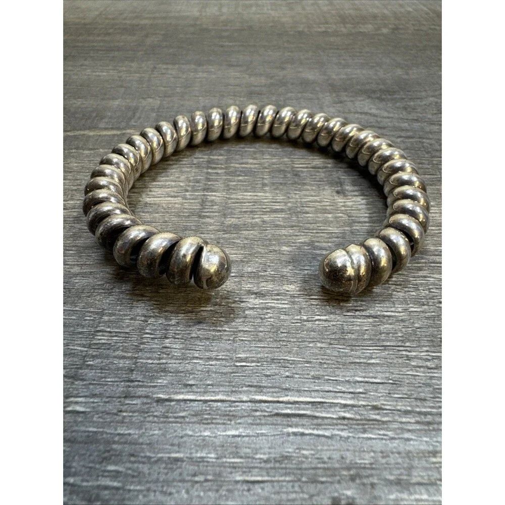 Amazing Vtg Artistic Sleek Sterling Silver Thick Twist 44.3 Gram Taxco Bracelet